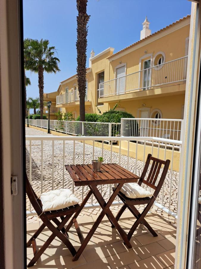 Flat Caballero Guia (Faro)